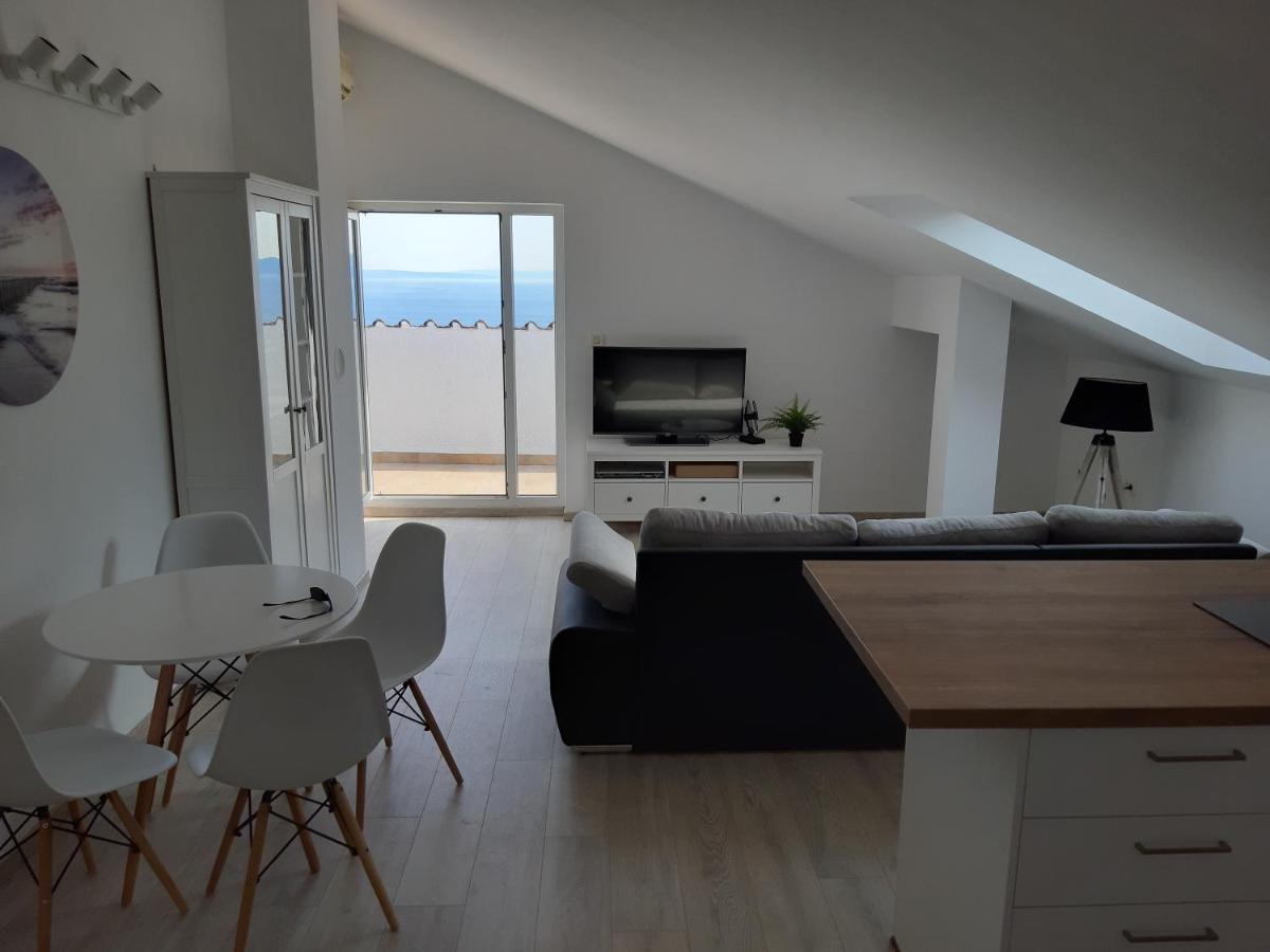 Sea View Later Apartment Rijeka Bagian luar foto